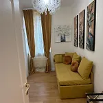 Antica Dimora Luxury Apartment *